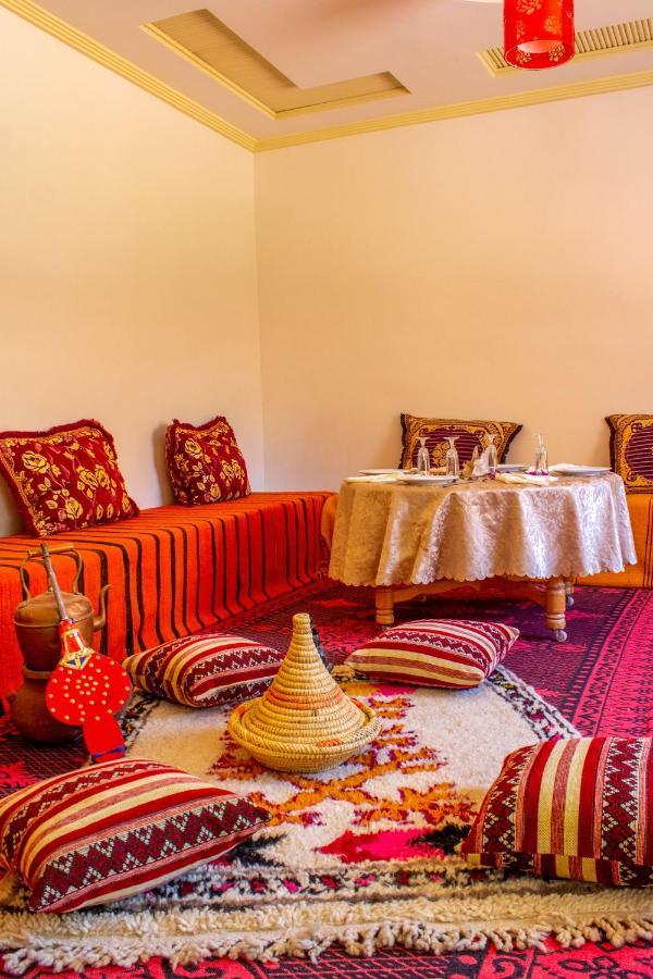 Auberge Oued Dades Boumalne Exterior foto