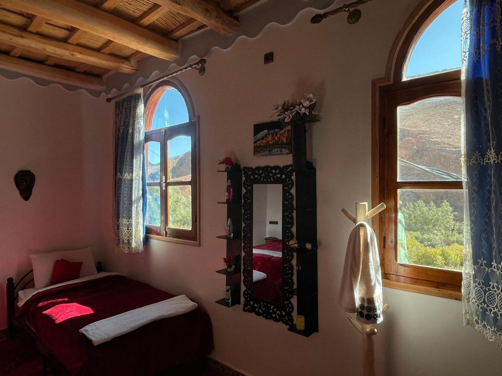 Auberge Oued Dades Boumalne Exterior foto