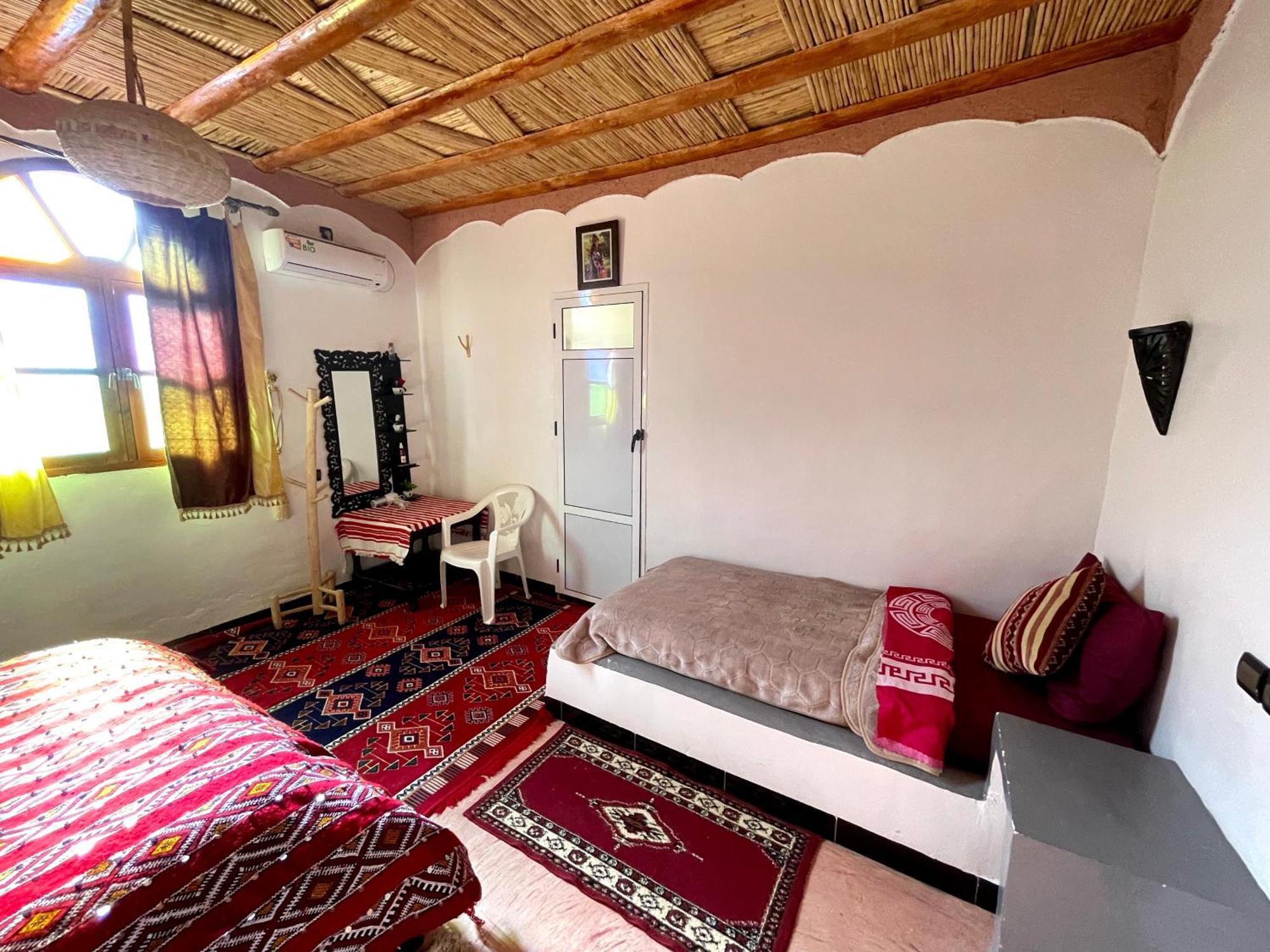 Auberge Oued Dades Boumalne Exterior foto