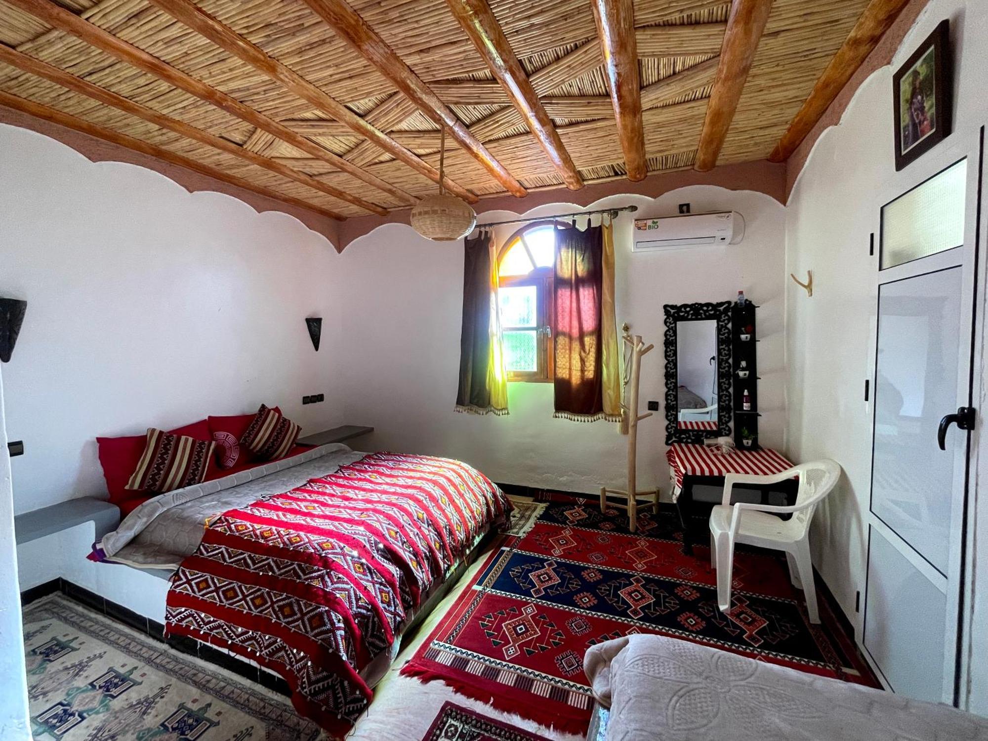Auberge Oued Dades Boumalne Exterior foto